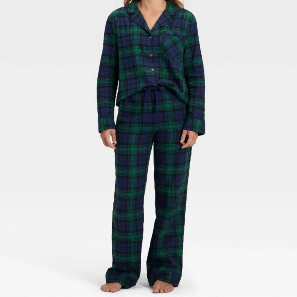 NWT Womens Plaid Flannel Long sleeve/Pants‎ Holiday Matching Pajama Set Navy XL